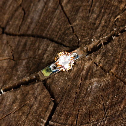 "MONOPOLY" Ring with Champagne Orange Sapphire in Sterling Silver